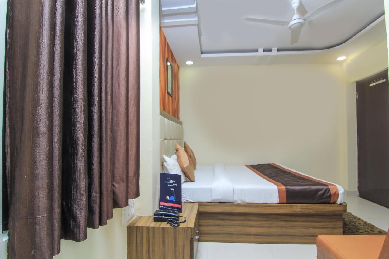 Oyo 8883 Hotel Comfort Zone Лакнау Екстериор снимка